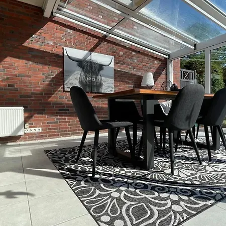 펜션 Fischers Nordseehaus Mit Garten 빌헬름스하펜